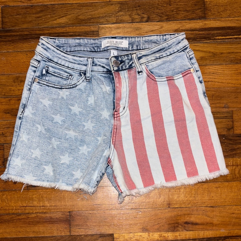 Judy Blue Flag Motif Denim Shorts - Red & Light Blue
